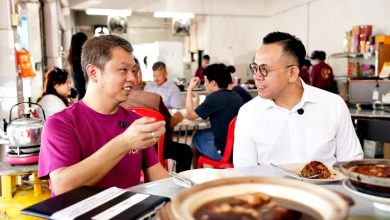 Photo of 肉骨茶业者申请BERKAT 3天获批 沈志强送批准信报喜