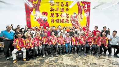 Photo of 广东信宜侨商会访马口高州会馆 互相交流联谊乡情