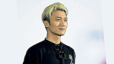 Photo of 谢霆锋宣传《镖人》 闻“王菲”害羞甜笑