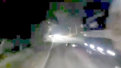 Photo of 摩多翻覆对向车道 遭罗里辗毙
