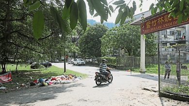 Photo of 二战公墓沦垃圾站 余保凭促市局定期清理