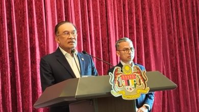 Photo of 安华:这是一项艰难的决定 油价维持RM1.99