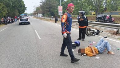 Photo of 女生车祸肩部骨折 JPJ官员现场救助