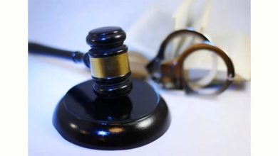 Photo of 多次联系不上客户就挪钱？伪造文件转走近60万 银行经理监3年6个月