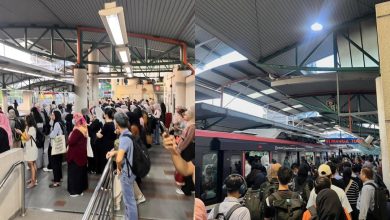 Photo of 大城堡线LRT 今晨再故障 月台挤爆上班族叫苦连天
