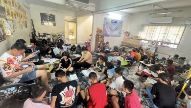 Photo of 吉北两县居家上课 32中小学生被迫共用电脑