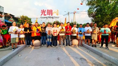 Photo of 赴中国9祖庙请香火 福全宫热烈迎圣火回銮