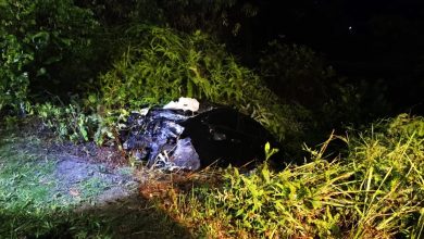 Photo of 轿车疑失控坠谷 酿1死3伤 4人受困