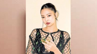 Photo of BLACKPINK Jennie压力爆表 比中指反击黄牛