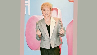 Photo of 方力申 做公益涉邪教活动
