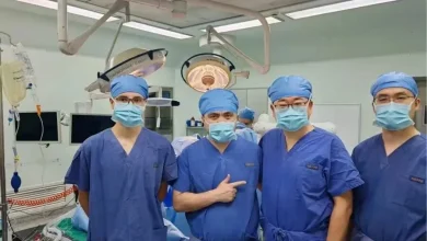Photo of 加医生携罕见病女赴沪手术 中国医疗旅游成新风