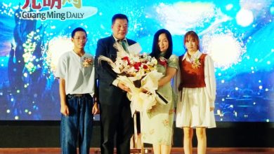 Photo of 各界嘉宾齐聚见证 明德正校校长庄顺利荣休