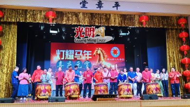 Photo of 逾千人赴槟华堂闹元宵 赏灯挥毫沉浸文化体验