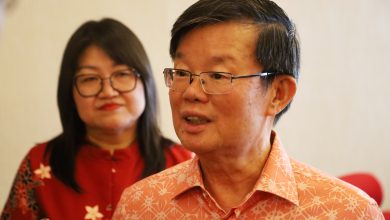 Photo of 曹观友: Bola-Bola组屋没分层地契 只能按总地契征税