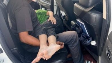 Photo of 2警员救晕倒孩童 暖心行动获赞