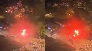 Photo of 新山烟花爆竹摊位起火 延烧轿车及餐车