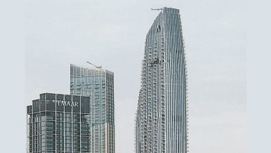 Photo of 无人机坠落迪拜住宅楼 墙身损毁起火居民急撤