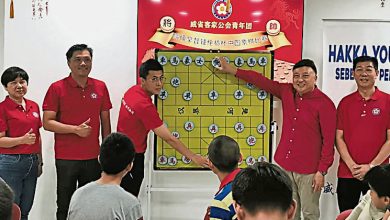 Photo of 首届锺佺樻杯象棋赛 76老少棋手对弈