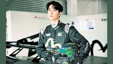 Photo of 王一博继续停工 边赛车边卖货吸金