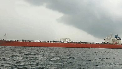 Photo of 大马首艘经霍峡油轮 海洋雷霆号延迟抵达