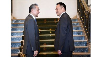 Photo of 王毅会阿努廷 互赞帅气全场笑声