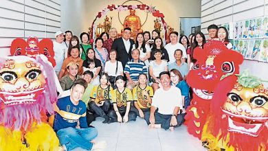 Photo of 腾艺文艺坊主席注册结婚 喜狮北狮到场贺新人
