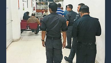 Photo of 乱丢烟蒂 彭3男罚款扫街