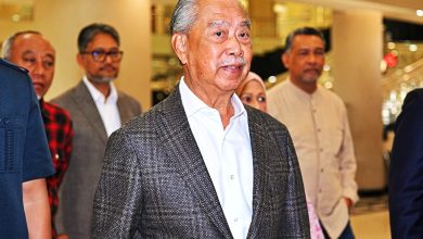 Photo of 慕尤丁洗钱滥权案〡银行副经理:企业自主提供献金 户头交易异常≠违法