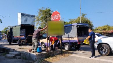 Photo of 市政厅出手整顿 16非法广告牌被拆