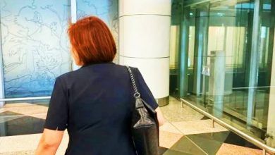 Photo of 拉着行李箱在机场“讨钱” 警证实捕3外籍男女