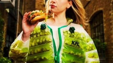 Photo of KFC推出“酸青瓜羽绒褛” 还能插吸管喝 全球仅此一件