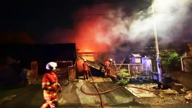 Photo of 火魔凌晨突袭烧5排屋 华男葬身火海