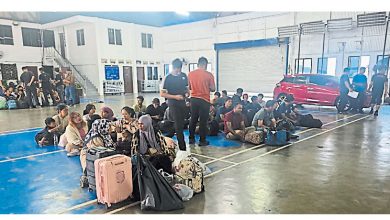 Photo of 警捣毁人口贩运集团 扣75非法移民