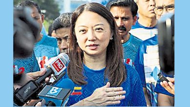 Photo of 杨巧双:即起至2027 隆市局商贩租金减半