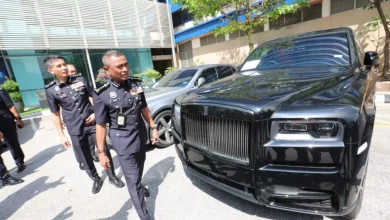 Photo of 2小时劫走440万 前警员带队持枪闯3民宅