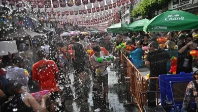 Photo of 泰国泼水节展开 商贩称水枪销量减