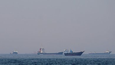 Photo of 伊朗拦截霍峡2违规船只 移送至伊朗领海