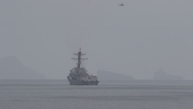 Photo of 美称2导弹驱逐舰已穿越霍峡 伊朗警告“严厉处置”