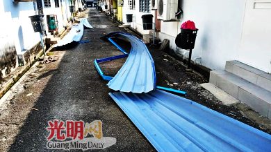 Photo of 强风袭才能园 3民宅屋顶掀飞