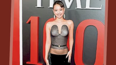 Photo of 礼服剪裁逼出身形 BLACKPINK Jennie攻占红毯版面