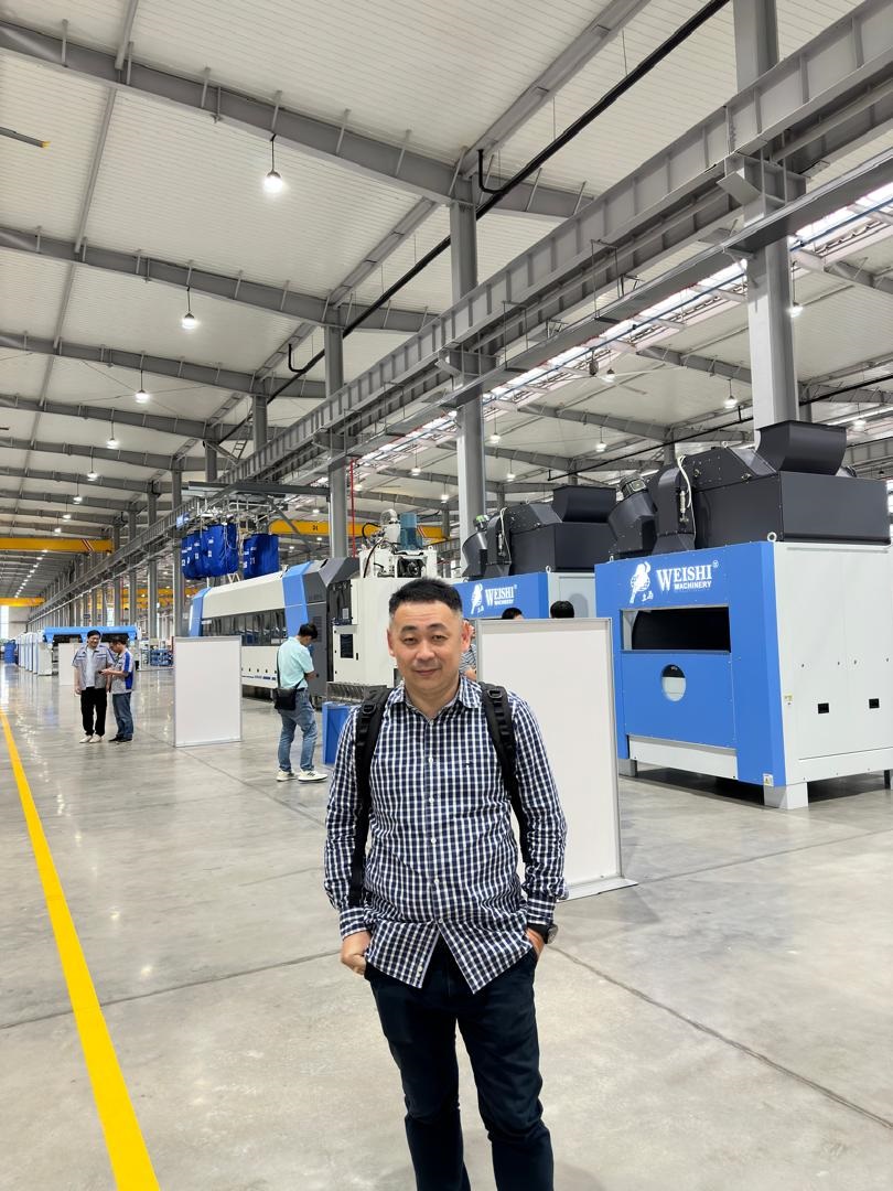林永强是中国上海工业洗涤设备製造商威士机械(WEISHI Machinery)洗涤设备的马来西亚总代理。