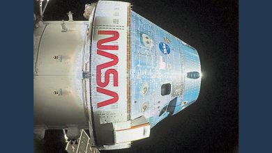 Photo of 为绕月飞行做准备 NASA发布飞船自拍照