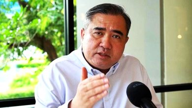 Photo of 陆兆福:不认识陈文龙 不解为何因合照道歉