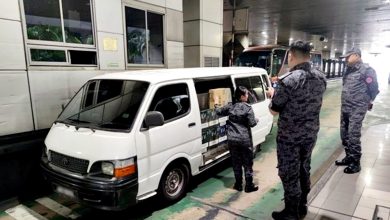 Photo of 黑布遮11万私酒闯关 货车司机入境新山落网