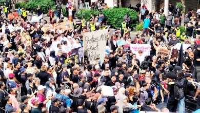Photo of 逮捕阿占集会〡500人雨中高喊捕阿占 提3诉求吁设皇委会