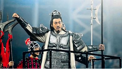 Photo of 何润东碾压《逐玉》张凌赫 翻红惹酸吃相难看