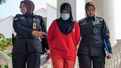 Photo of 女子联母和友人抢男友 3人被控不认罪