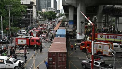 Photo of 泰国火车撞巴士致命事故 警方提控货运火车司机