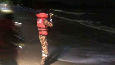 Photo of 下海取回水上摩多 23岁青年遭大浪卷走