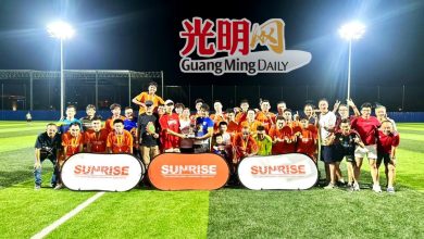 Photo of 纪念梅国鸿足球赛Sunrise常年杯 威北平安村华人体育会夺冠